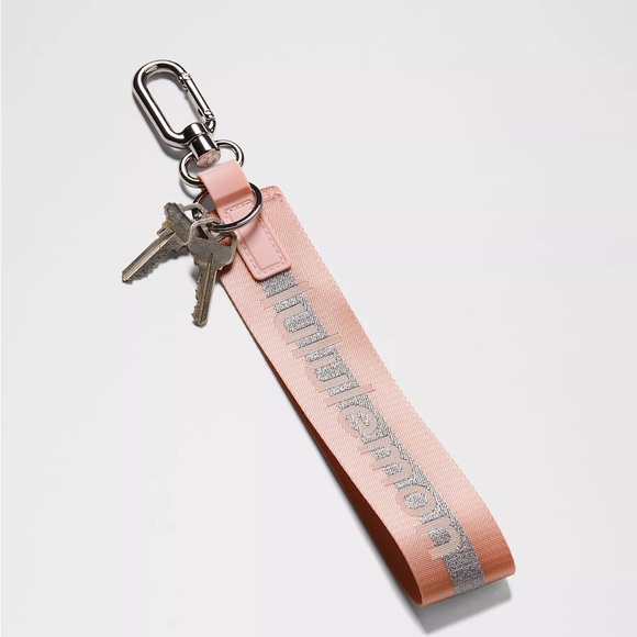 Lululemon Never Lost Keychain Wordmark ColourPink Mist/Silver‎ - Picture 2 of 4
